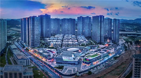 蘿崗·敏捷廣場盛大開業，超90%品牌首進長嶺街道，打造區域創新教育新地標